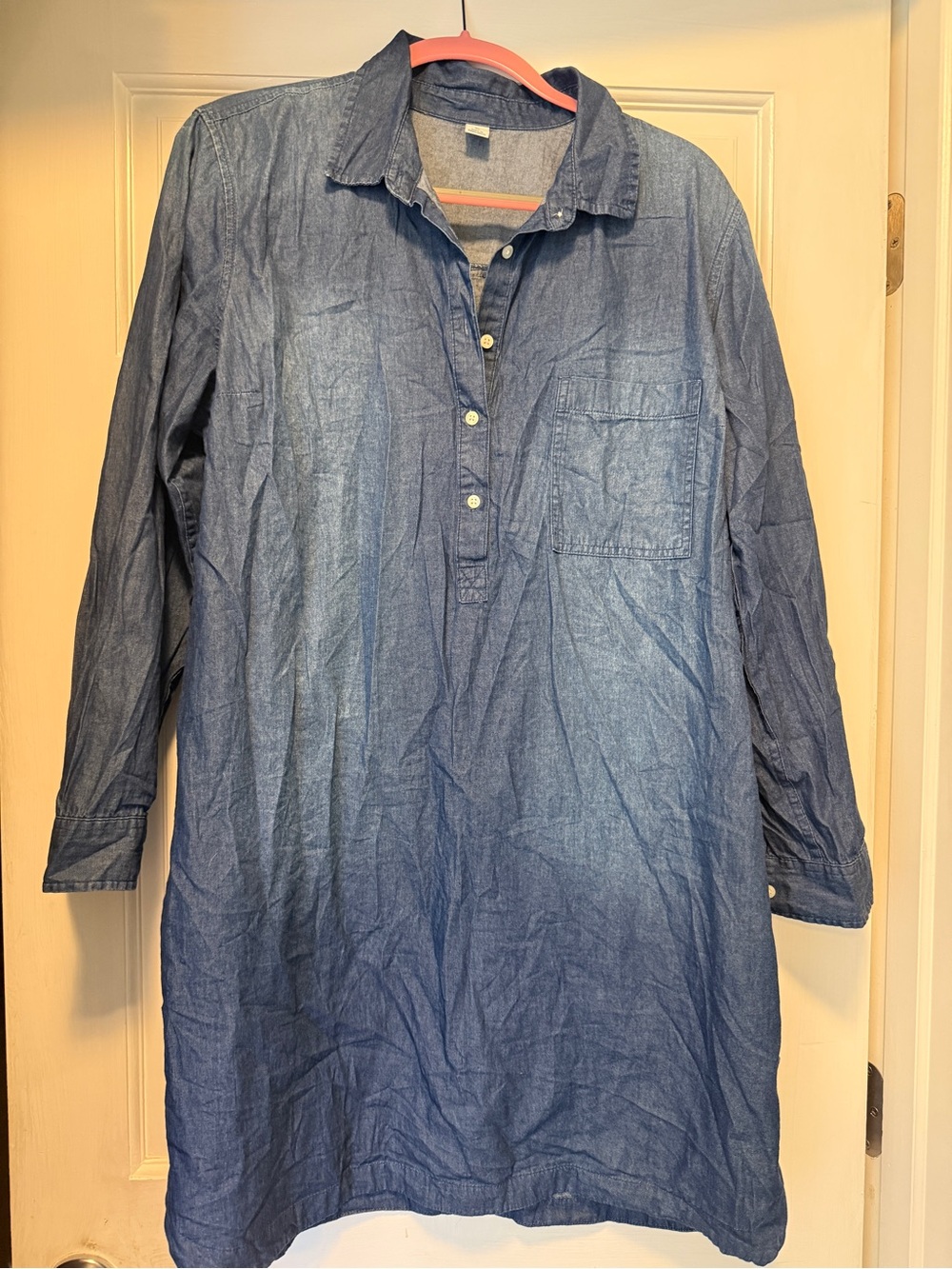 Women’s denim chambray dress by old navy size XL